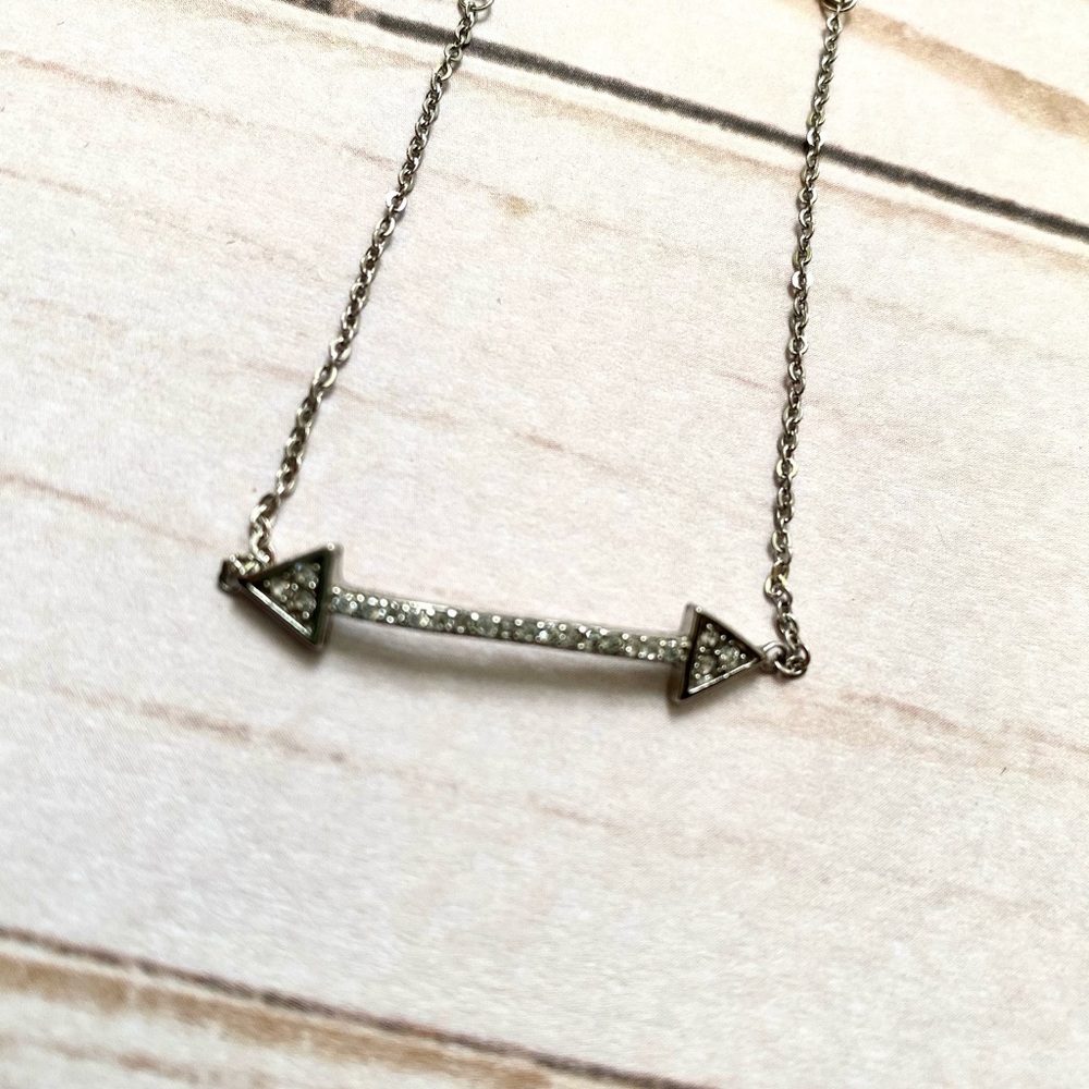 Arrow bracelet